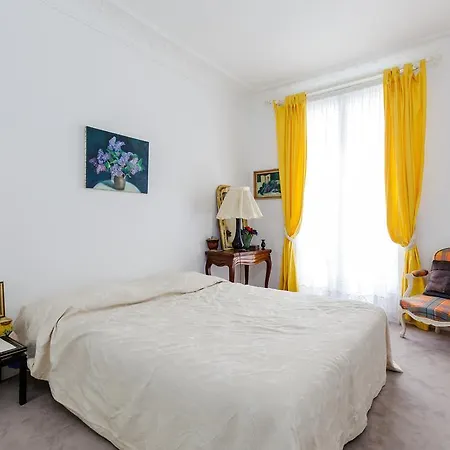 Apartment Damremont, F3 A Montmartre *