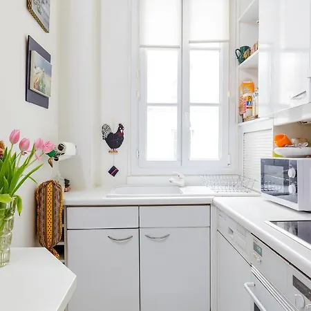 Apartment Damremont, F3 A Montmartre